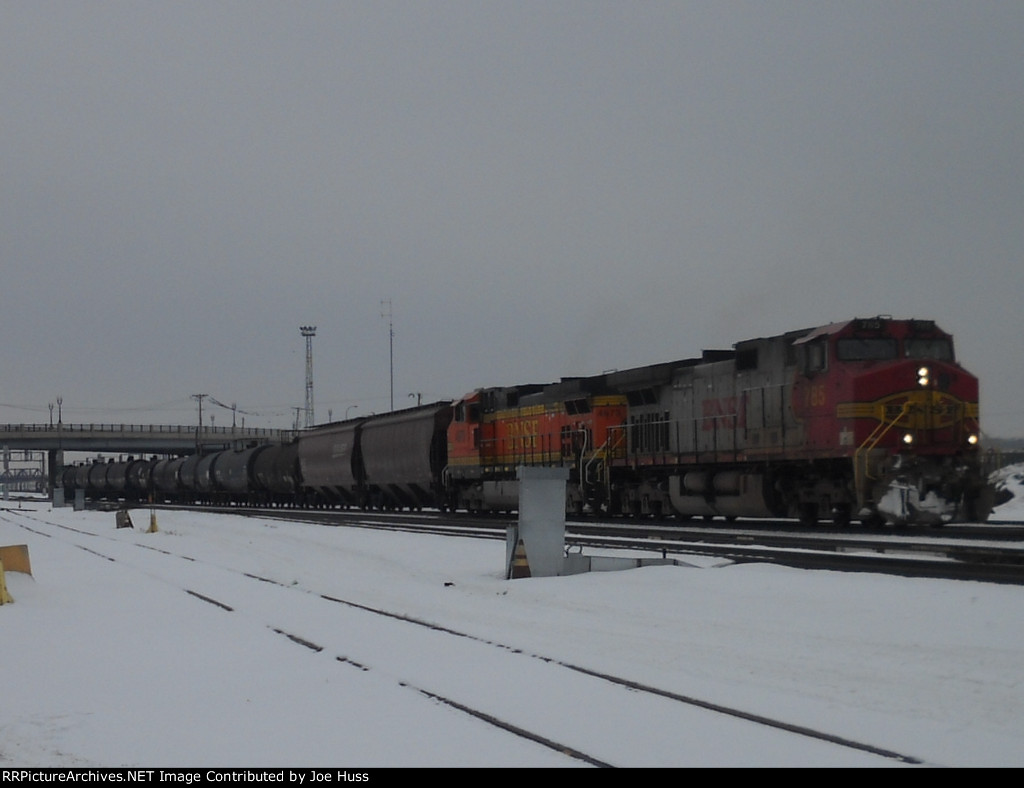 BNSF 785 West